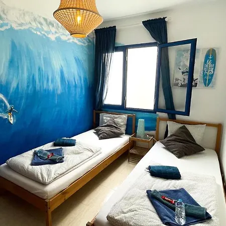 Hostel Red Star Surf & Yoga Camp Lanzarote *