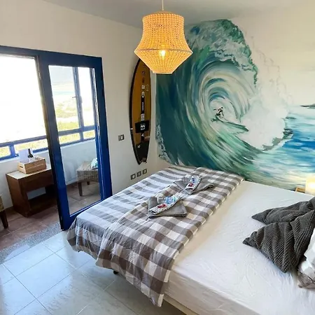 Hostel Red Star Surf & Yoga Camp Lanzarote *