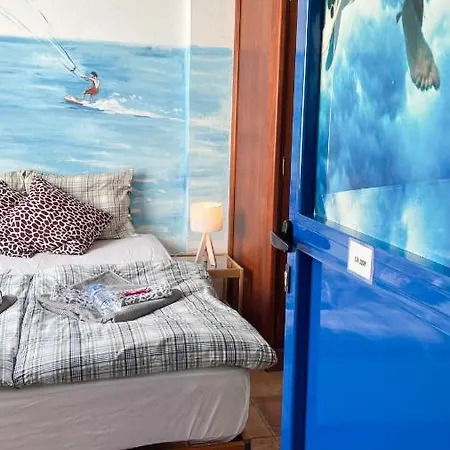 Red Star Surf & Yoga Camp Lanzarote