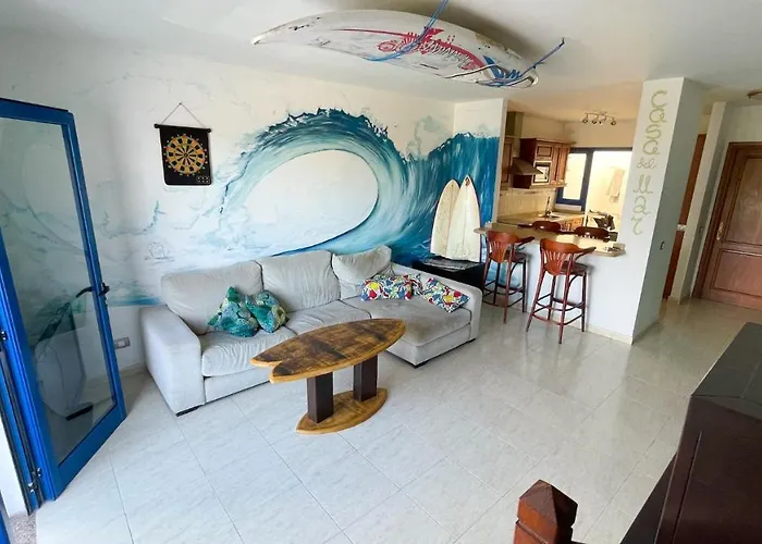 Red Star Surf&yoga Camp Lanzarote