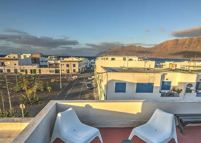 Hostal Red Star Surf&yoga Camp Lanzarote